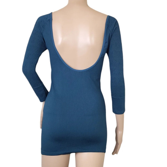 Free People Intimately Scoop Neck Teal Low Cut Back Blouse - Picture 2 of 3